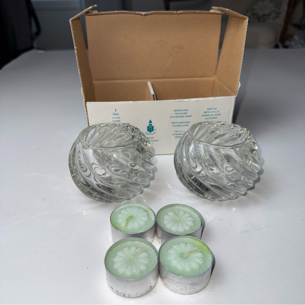 PartyLite Glass 2 Candle Holders Illusion Swirl Votive Tealight Holder Clear USA